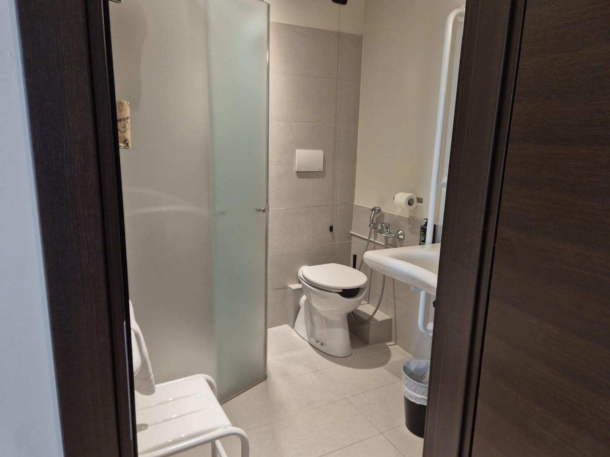 B&B Hotel Milano Sesto Marelli Sesto San Giovanni Exteriör bild